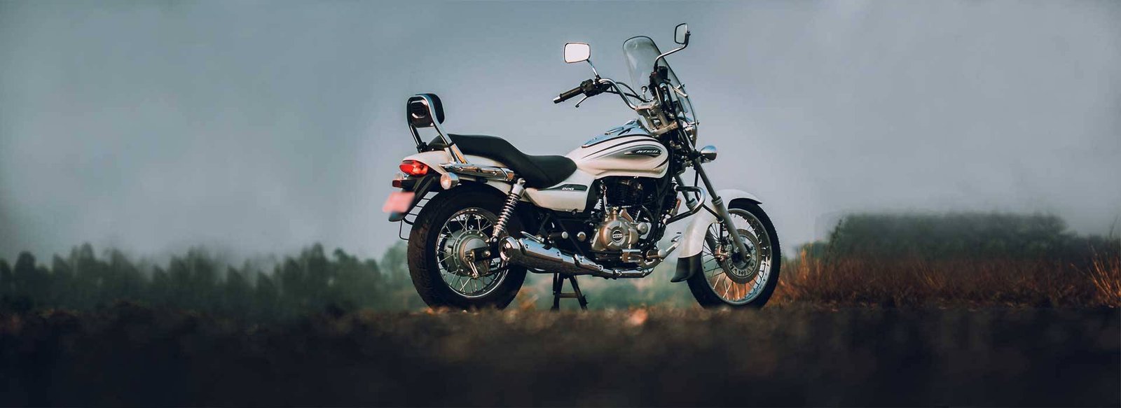 Bike rental near New Delhi Railway Station, Paharganj Delhi